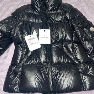 Moncler Moyade Womens Size 5